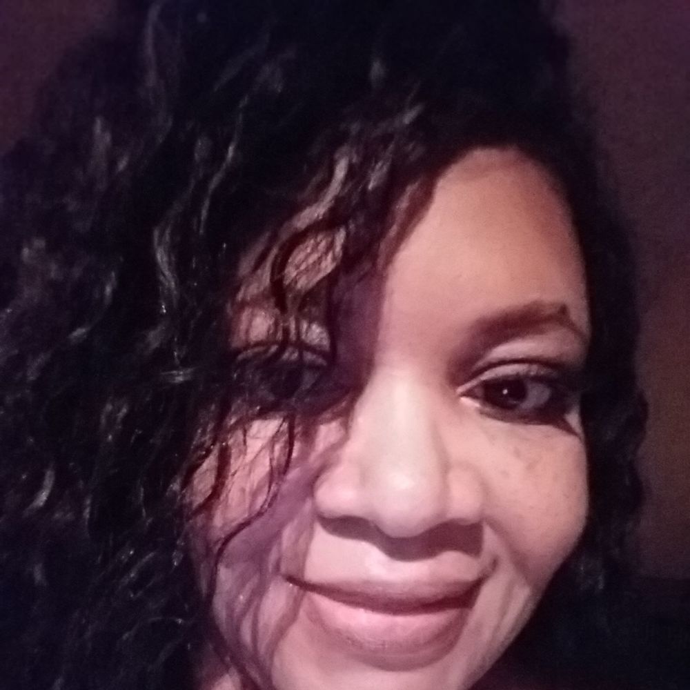 Meet your Posher, Carla